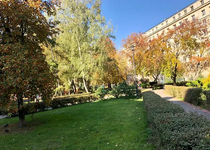 Koszykowa Latwiec Srodmiescie Poludniowe * Varšava